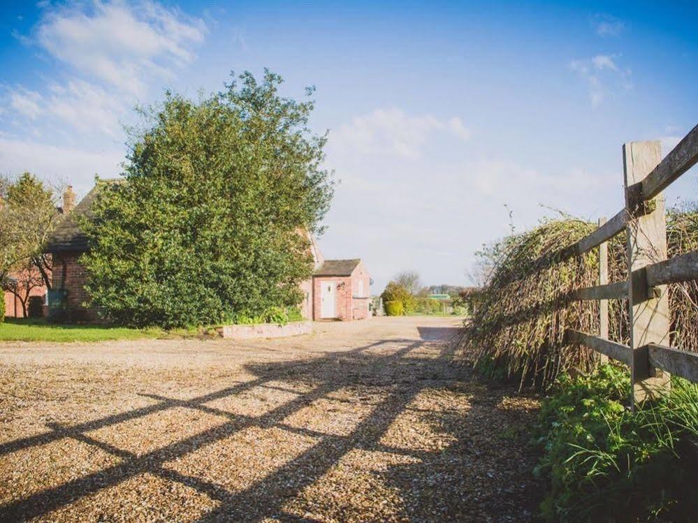 Villa Owl Barn At The Gardens à Lissington Extérieur photo