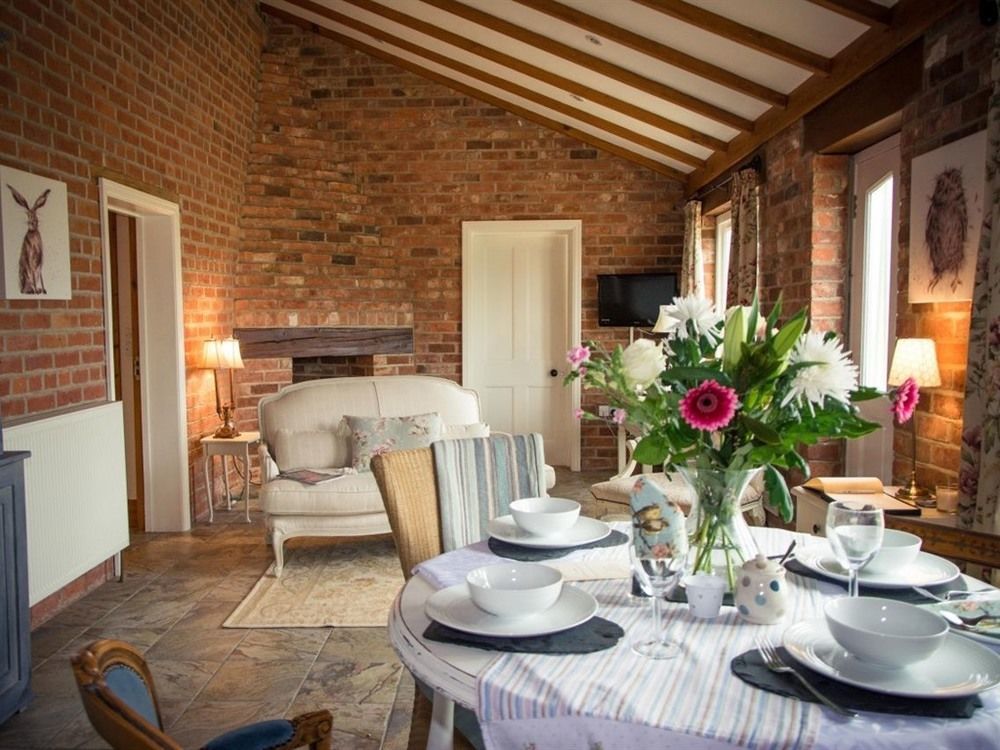 Villa Owl Barn At The Gardens à Lissington Extérieur photo