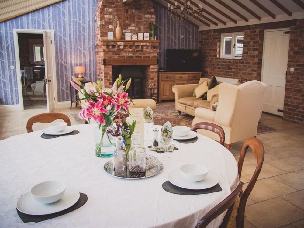 Villa Owl Barn At The Gardens à Lissington Extérieur photo